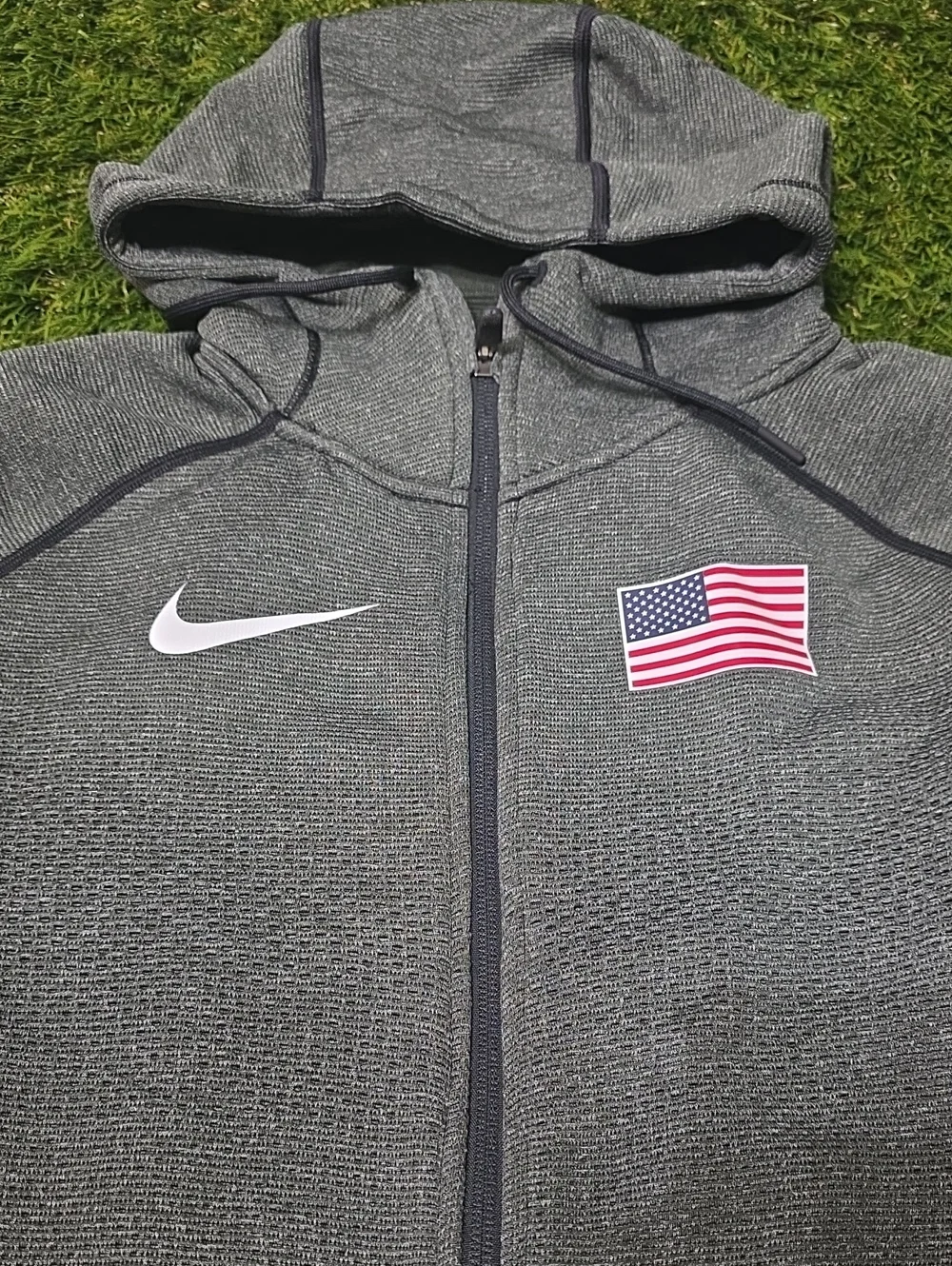 2020 Nike Pro Elite USA Knit Travel Jacket. Size L.